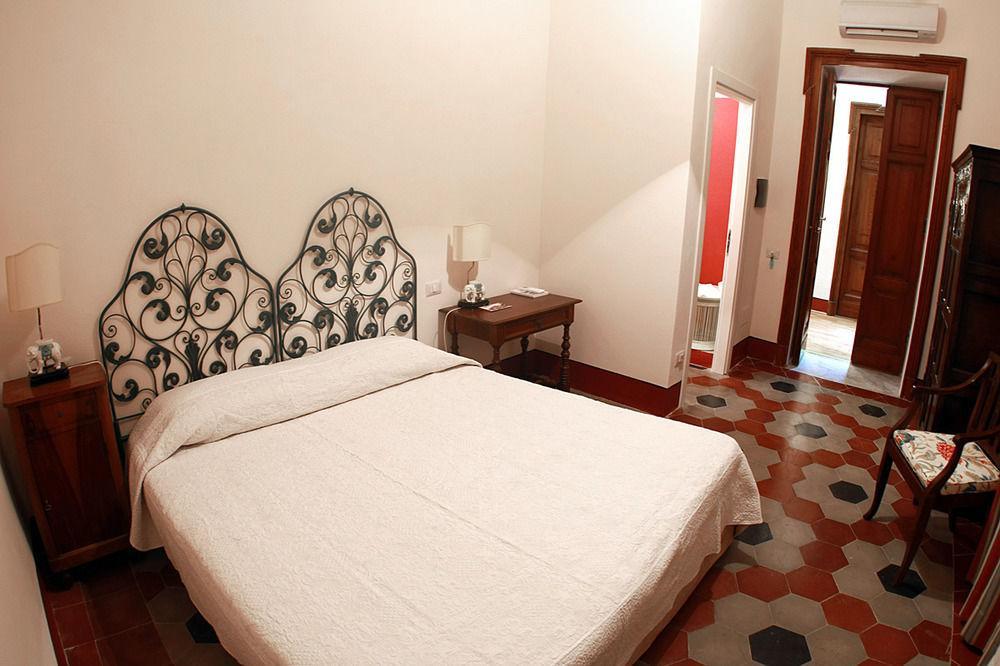Bellezza Suites カリアリ エクステリア 写真
